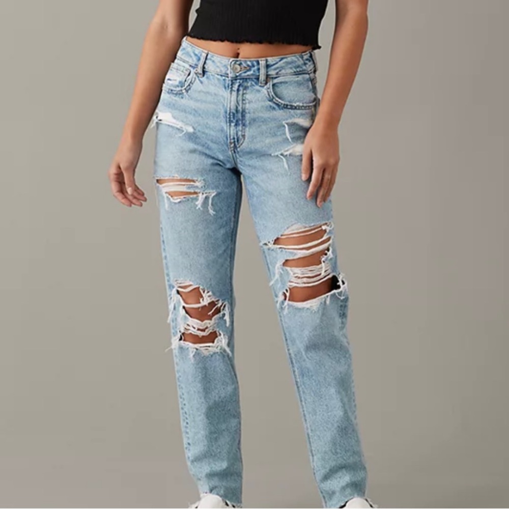 American Eagle Stretch Mom Jean
